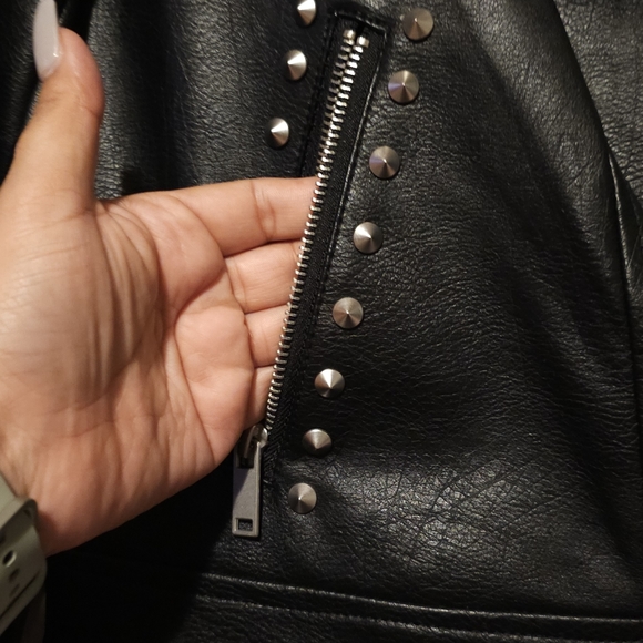 Forever 21 Plus Size Studs Moto Jacket - Picture 5 of 5